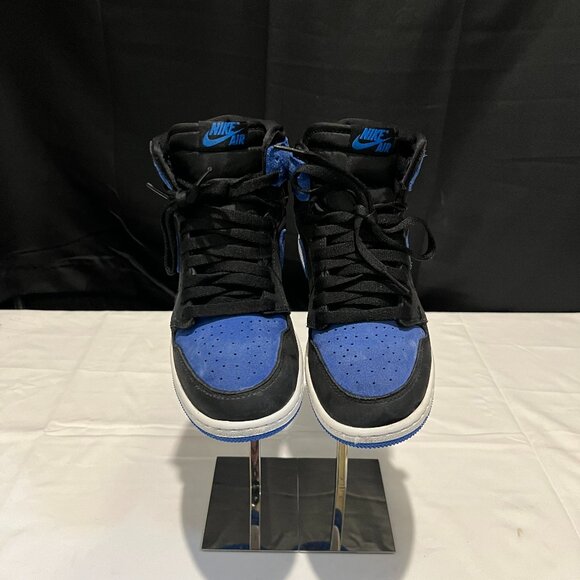 Air Jordans - Very Gently Used - FREE SHIPPING - Picture 1 of 3